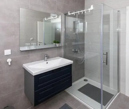 Apartment Family Covic