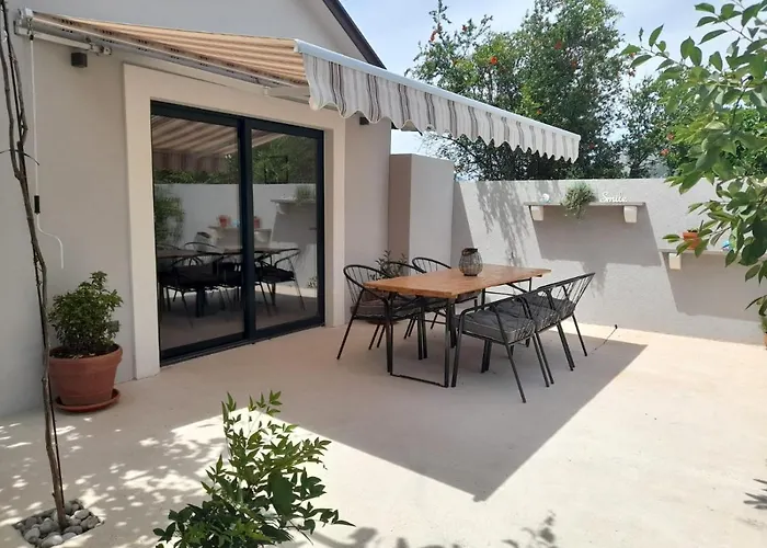 Apartament Family Covic *